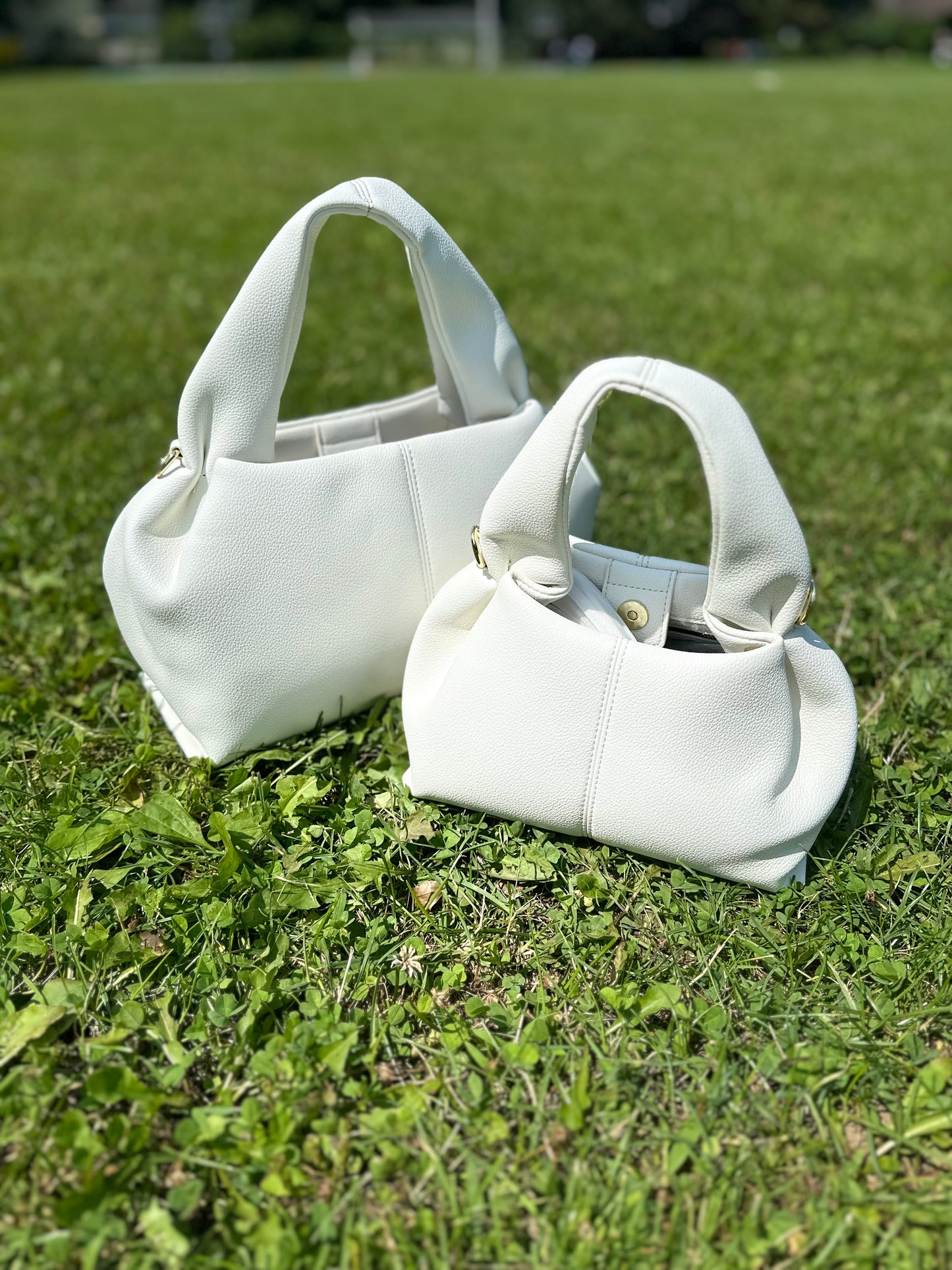 Number 9 White Niche design bag women 2024 new Crossbody bag Cloud Dumpling bag Tote bag High-end handbag